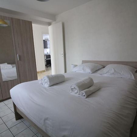 Joli T3 Renove / Wifi / Grand Parking Apartment La Couronne  Exterior foto