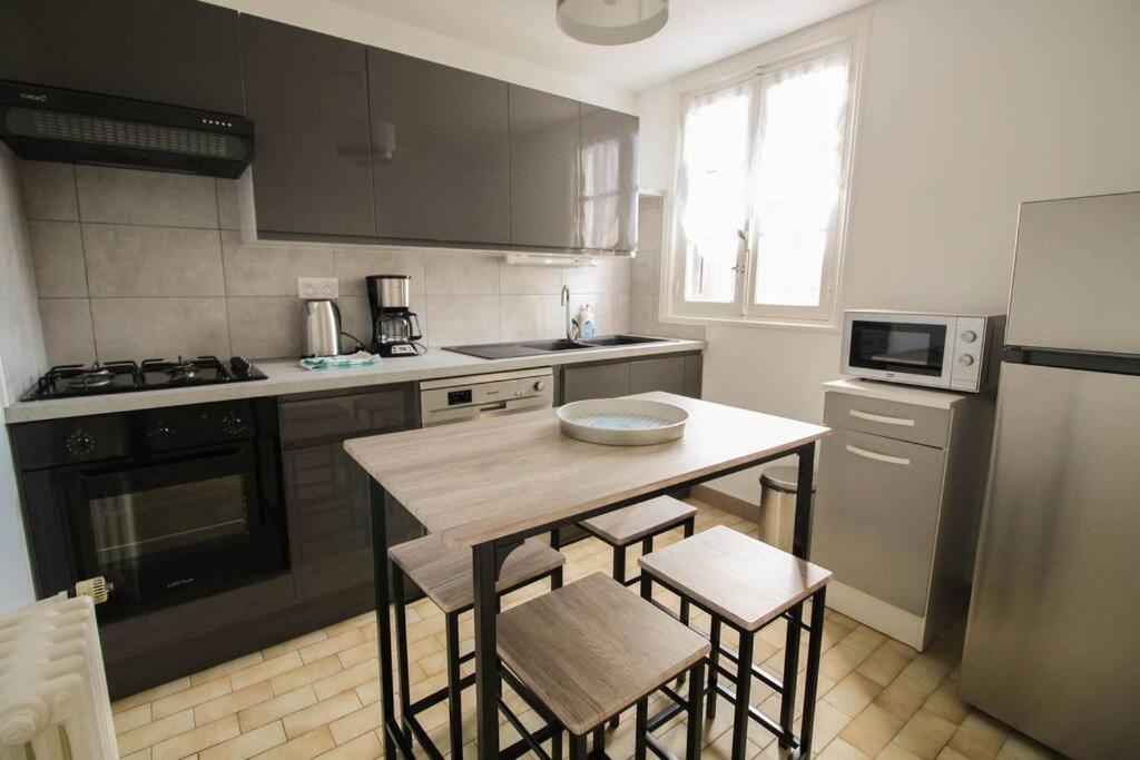 Joli T3 Renove / Wifi / Grand Parking Apartment La Couronne  Exterior foto