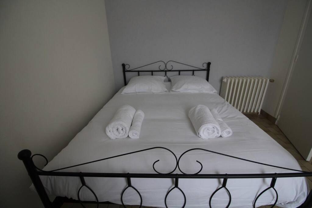 Joli T3 Renove / Wifi / Grand Parking Apartment La Couronne  Exterior foto